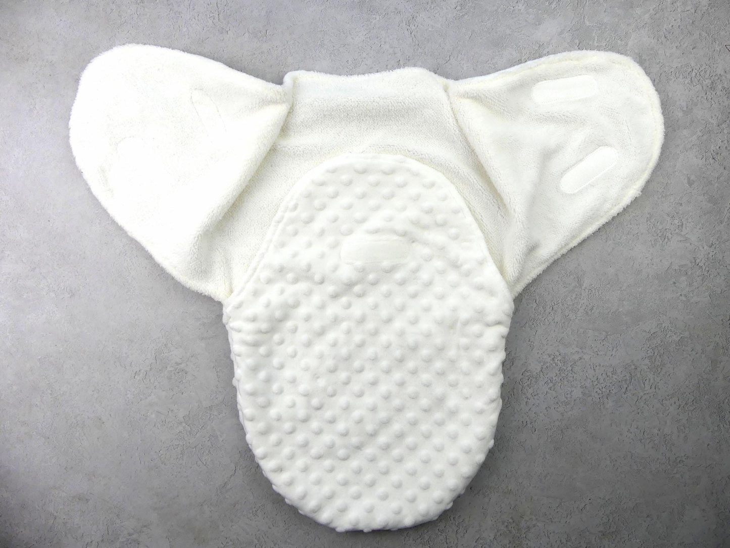 Babies Elephant Theme Swaddle Wrap Blanket 0-3 Months Fluffy Lined Baby Wrap Blanket Personalised name added with Embroidery